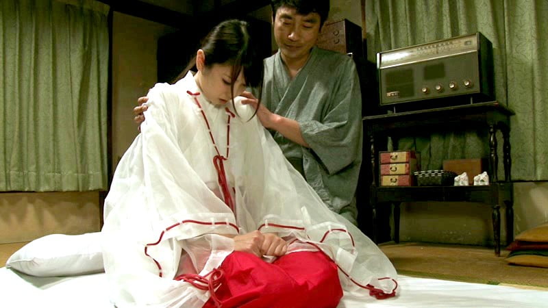 巫女レイプ