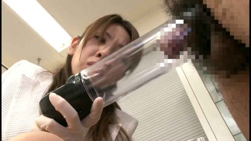 粗チンを吸引する女教師