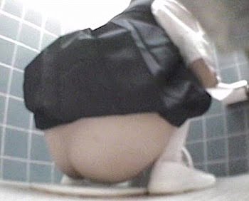 トイレ盗撮